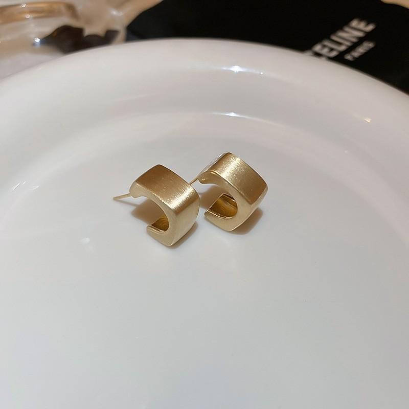 European and American Simple Geometric Beanie Stud Earrings Personalized Trend Earrings Metal Cold Wind Earrings Women