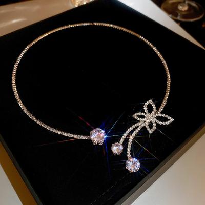 Tam Elmas Kelebek Yaka Aksesuarları Şık Basit Yapay Elmas Küpeler Kolye Köprücük Zinciri İki Parça Set