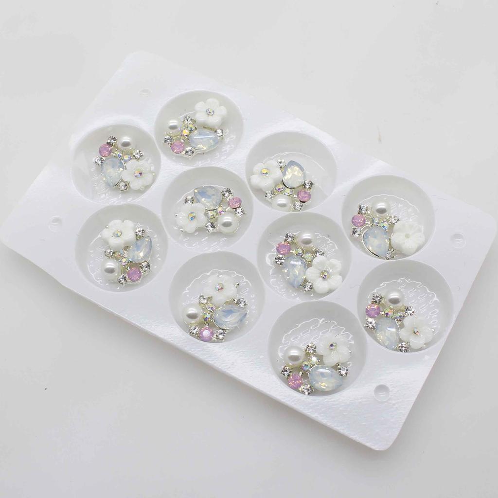 LKERAN 10pcs New DIY Decoration Buttons Metal Button Wedding Dress Accessories for 18 * 12mm