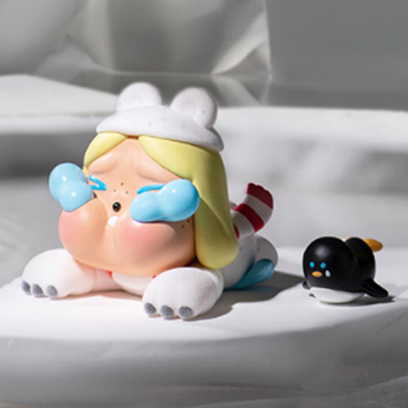POP MART CRYBABY Crying Doll Lonely Christmas Collection Mystery Boxes, Single Mystery Box