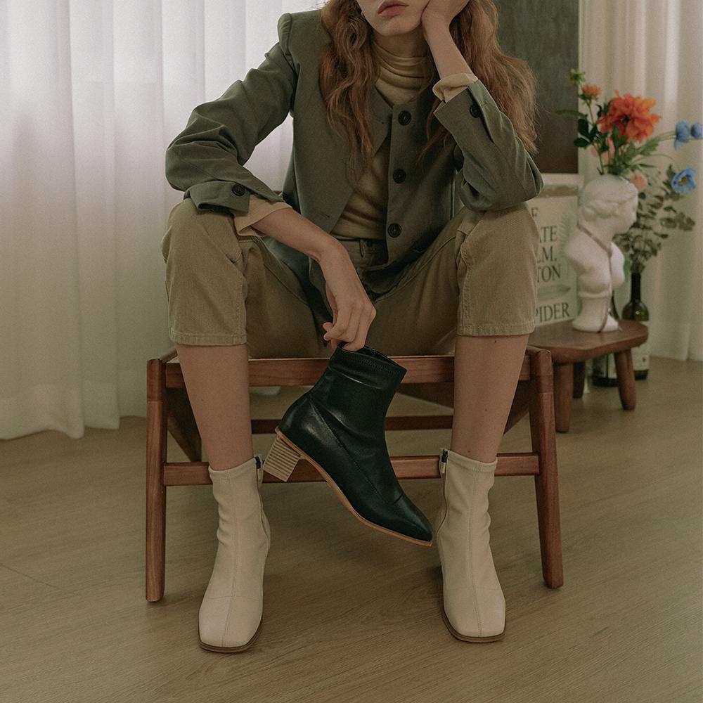 Kerrijade Wood Socks Boots_Ivory