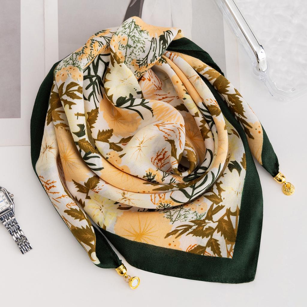 Winter Warm Scarves, Shawls, Classic Plaid Straps, Cardigans, And Warm Blankets For External Use
