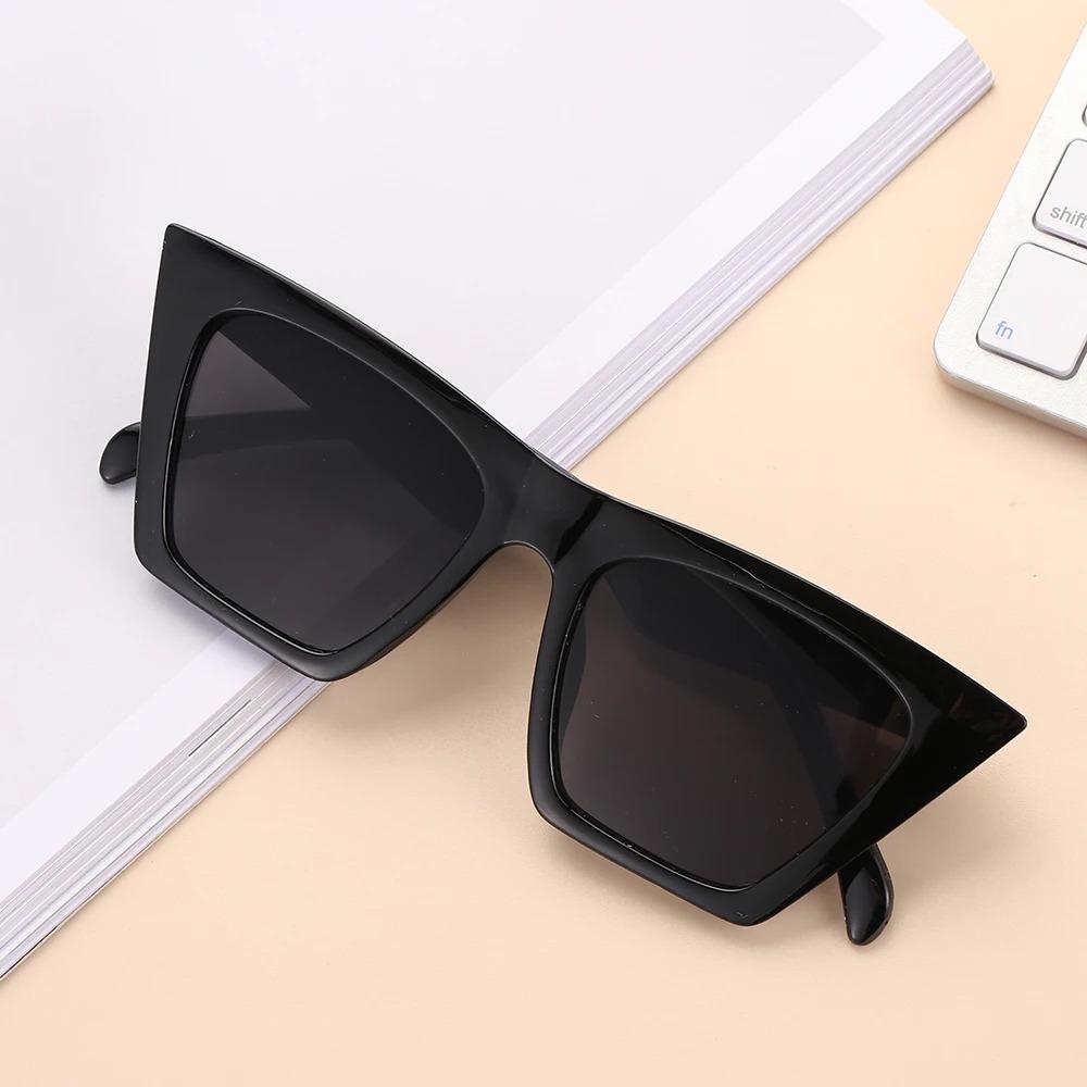 

NEW Fashion Square Sunglasses Women Designer Luxury Man/Women Cat Eye Sun Glasses Classic Vintage UV400 Outdoor Oculos De Sol чорний