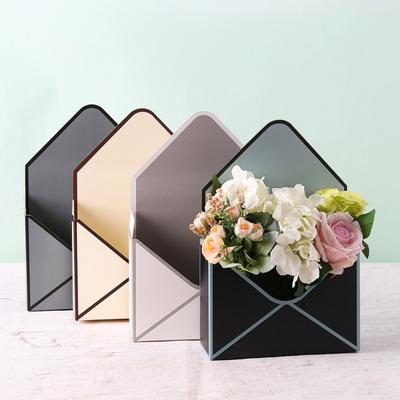 Bouquet Gift Box Handbag Style Floral Gift Bags for Flowers And Gifts Sturdy Cardboard Portable Flower Packaging Bags for Weddings Birthdays And