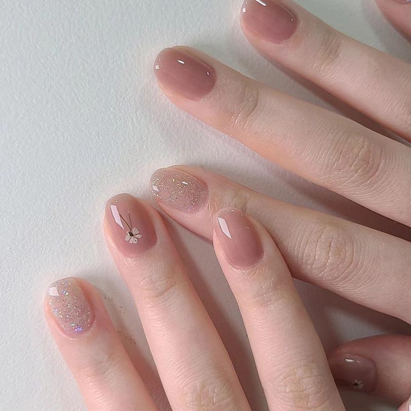 

Elegant Retro Floral Nude Short-Style False Nails - Gentle, Beautiful Art for a Sweet Look