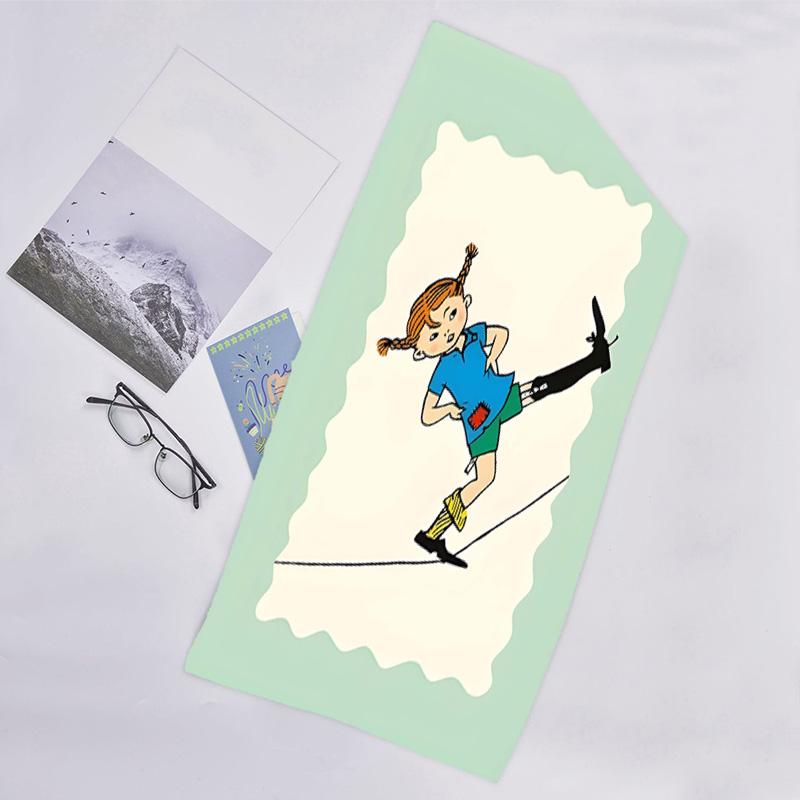 1pc Pippi Longstocking2 Beach Towel, Beach and Seaside Swimming Pool Equipment, Fashion Pattern, Rectangular, Travel Essentials