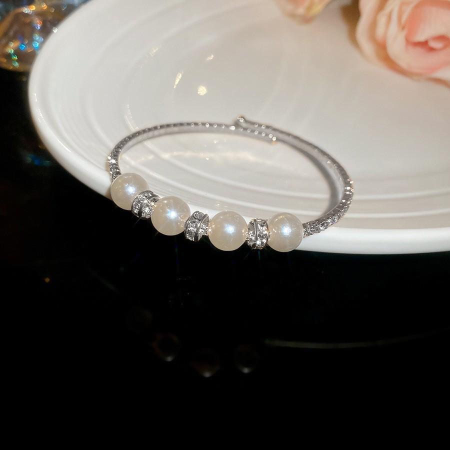 Super Flash Zircon Round Heart-shaped Flower Multi-layer Open Bracelet Exquisite and Beautiful Bracelet Light Luxury Jewelry Women