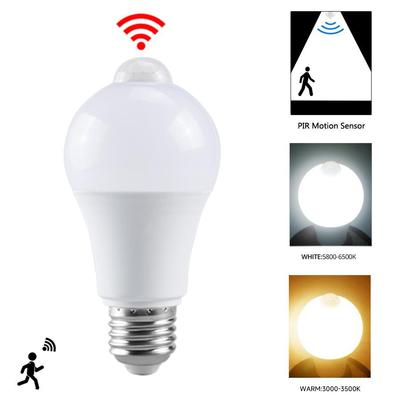 12W E27 LED Lâmpada com sensor de movimento Lâmpada LED com sensor PIR Lâmpada liga / desliga automática para varanda noturna para casa Luzes de segurança por indução humana 110V 220V