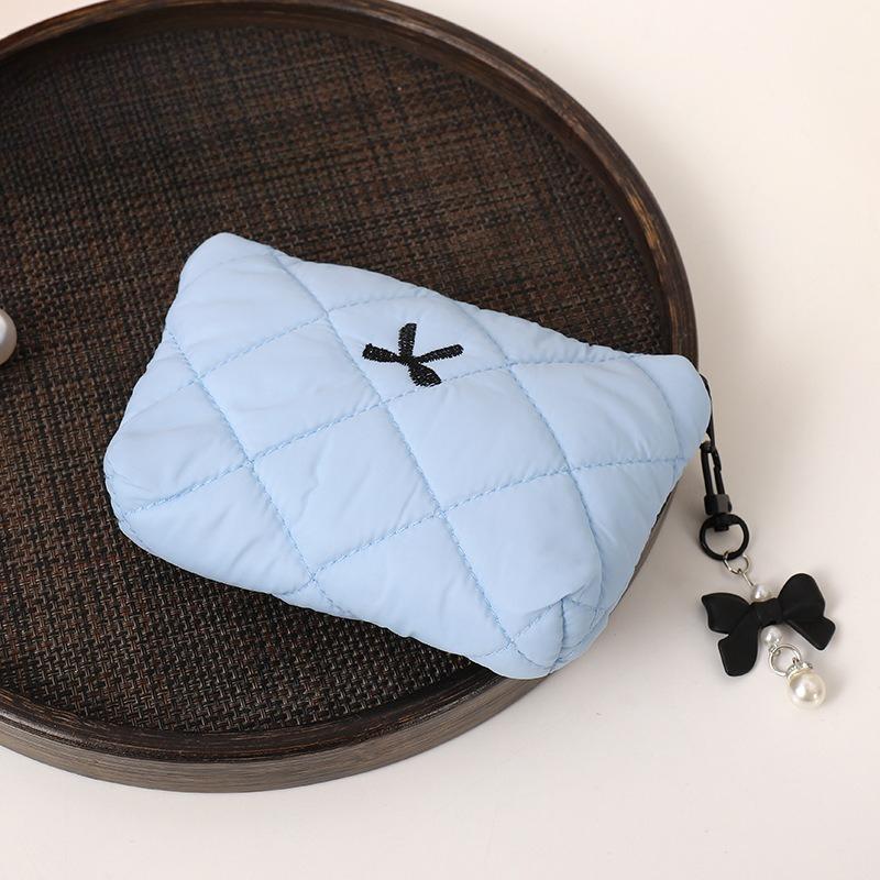

Cute Bow Embroidered Small Cosmetic Lipstick Earphones Data Cable Portable Storage Bag Coin Purse Pouch Make Up Bags Organizer синий