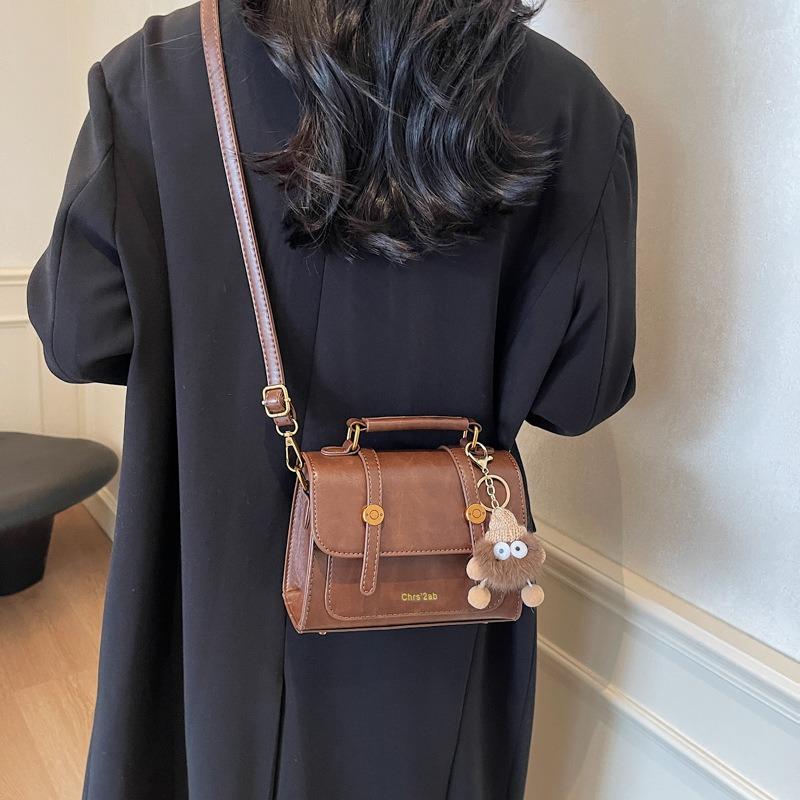 Premium retro small bag women's new autumn and winter versatile messenger bag fashionable portable small square bag