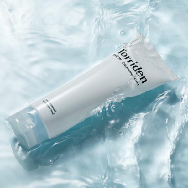 TORRIDEN DIVE-IN Low Molecular Hyaluronic Acid Cleansing Foam (150ml / 5.07 Fl.oz.) (3 Options)