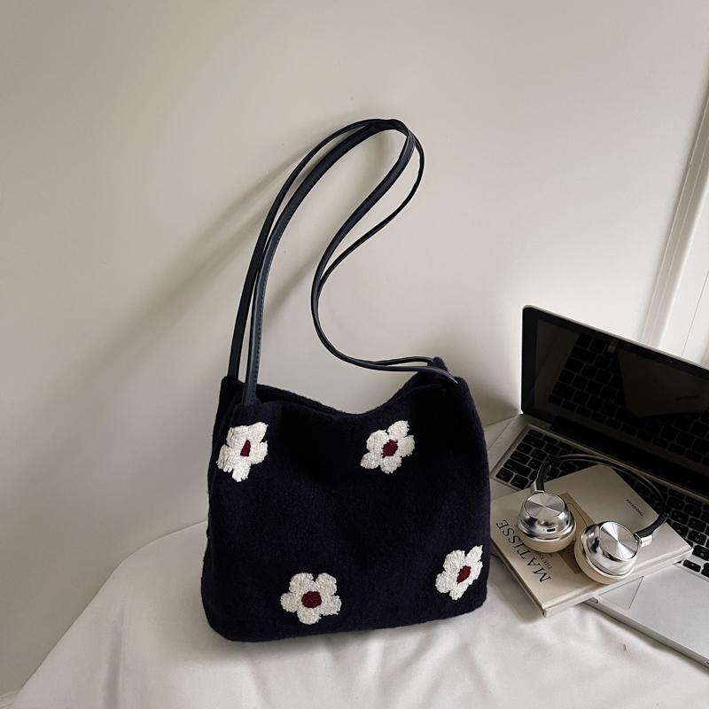 Sweet Bow Shoulder Bag for Women Versatile Commute Fashi Party Small Handbag Christmas Red Underarm Bags New Trend
