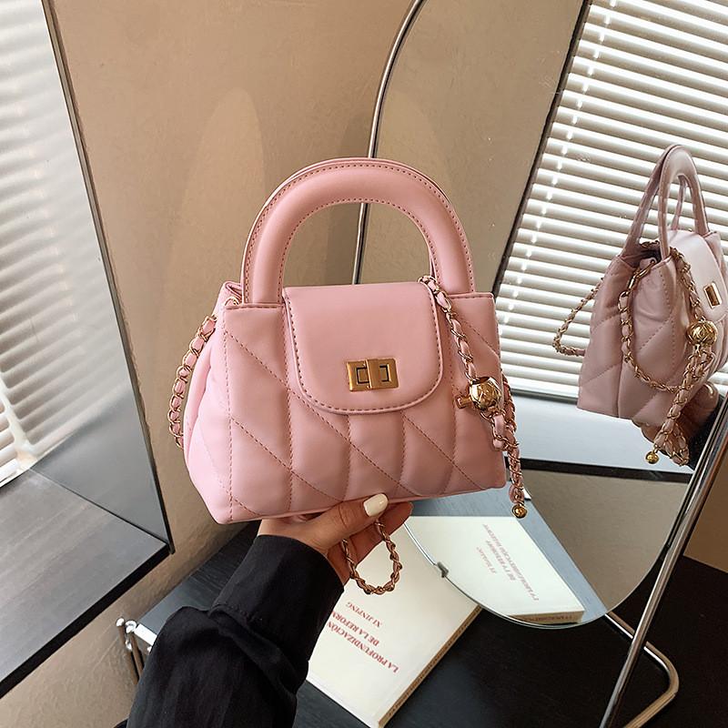 IELGY Diamond Chain Messenger Bag Summer Fashion Commuter Shoulder Handbag
