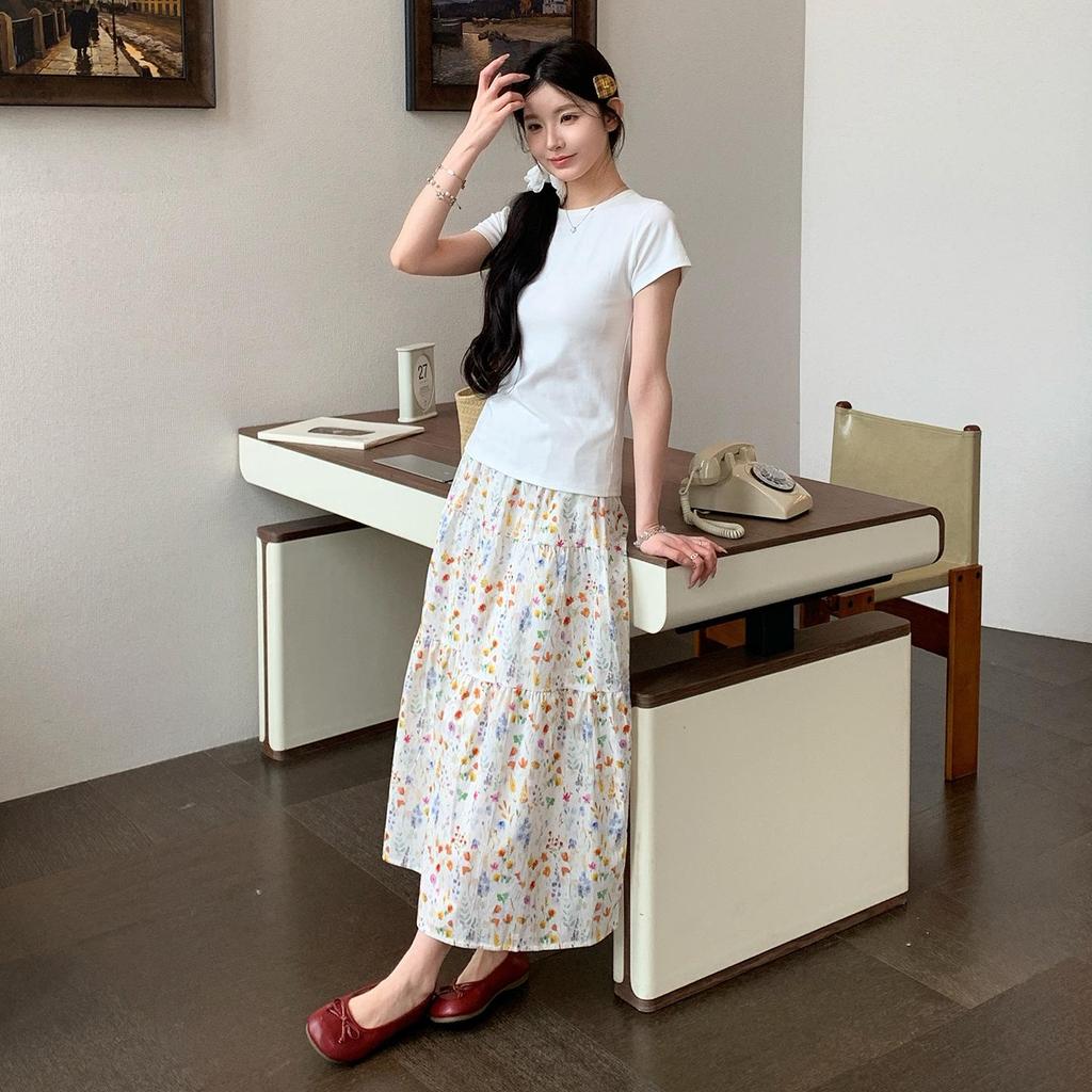 2026 Summer Maternity Fresh Two-Piece: Short-Sleeve T-Shirt + Floral Adjustable Skirt