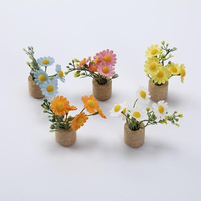 Umělá Sedmikráska Magnet na Ledničku Silné Magnety Rostliny v Květináči Tvarované pro Domácí Dekoraci Dekorace Stěny Okna