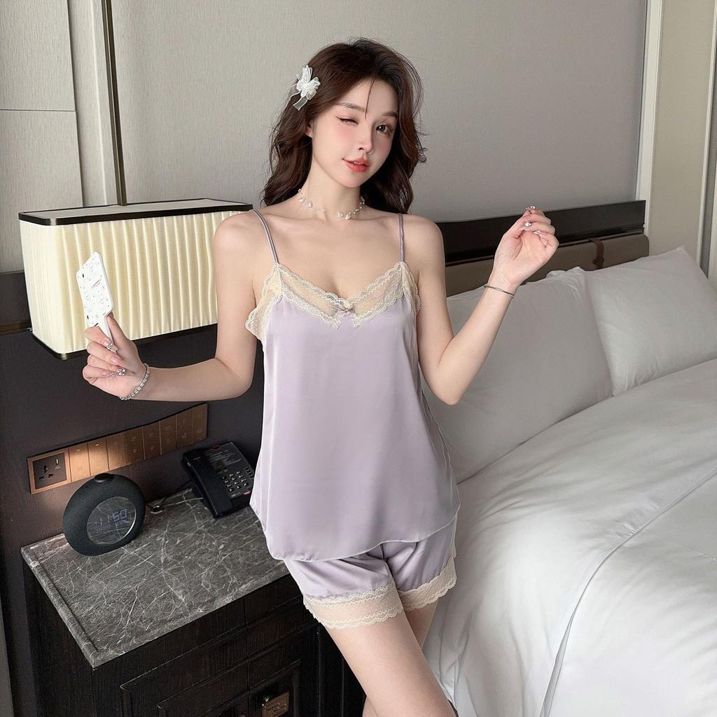 Sexy Pajamas Women's Ice Ribbon Chest Pad Summer Suspender Shorts New Lace Pure Desire Silk Loungewear