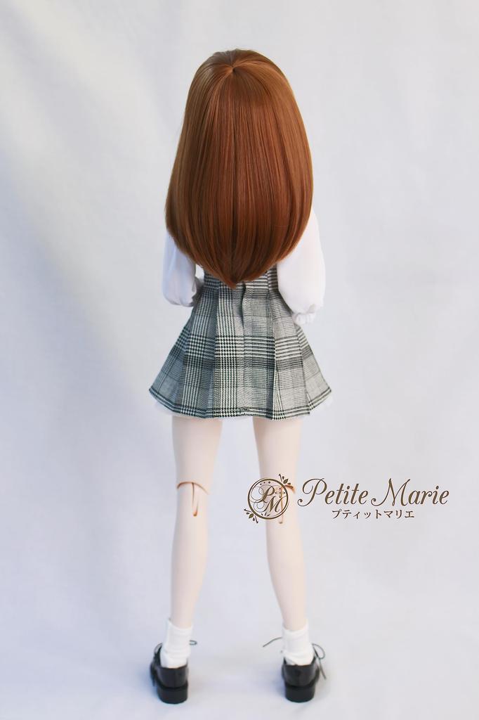 DD Compatible Jumper Skirt with Black Ribbon White Blouse 2 Piece Set Black and White Check British Glen Check Jeans Skirt 60cm Doll BJD Doll Clothes