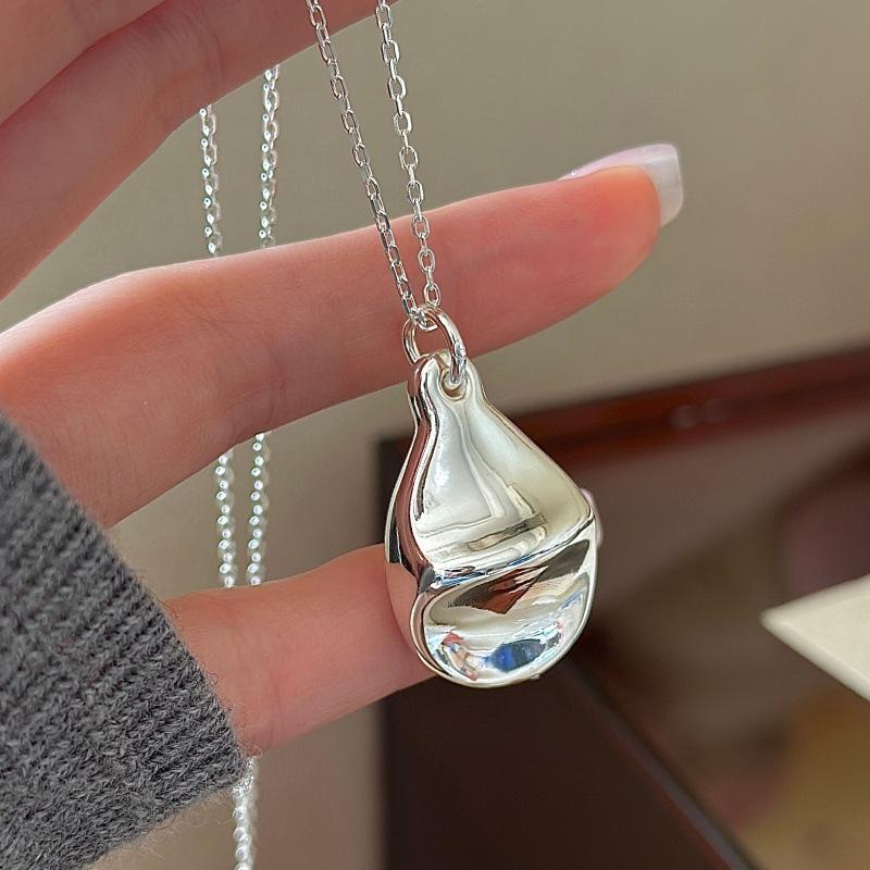 S925 Sterling Silver Niche Design Sense Retro Retro Hollow Necklace Korean Style Simple Fashion Texture Collarbone