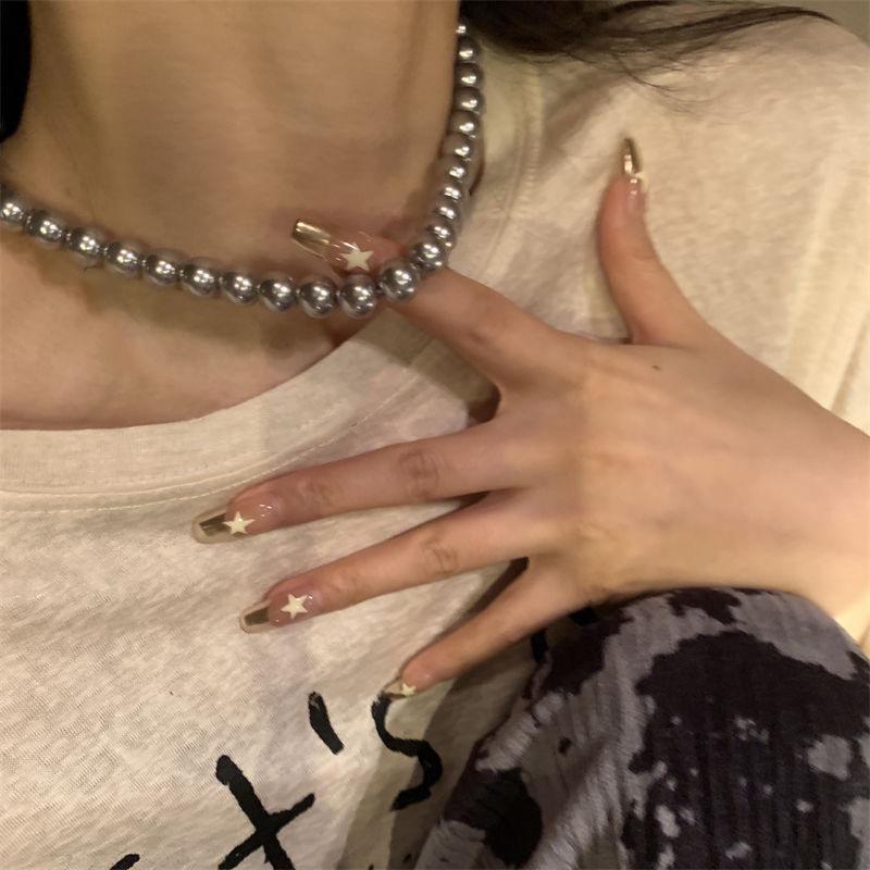 Zhenduo Hanfgraue Perlenkette: Vielseitige Schlüsselbeinkette Pullover-Accessoire