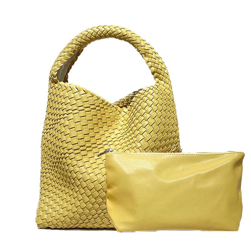 Women's Large Capacity Woven Shoulder Bag – Versatile Tote for Shopping, Commuting, and Everyday Use