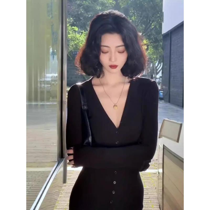 

Temperament Skinny Knitted Cardigan Long Dress Early Autumn Muse Fan Premium V-Neck Knitted Dress Women s Autumn and Winter S чёрный