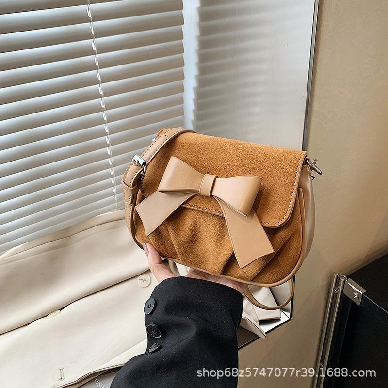Trendy Niche Design New Messenger Bag Matte PU Underarm Bag Pleated Bow Cute Shoulder Bag Messenger Bag