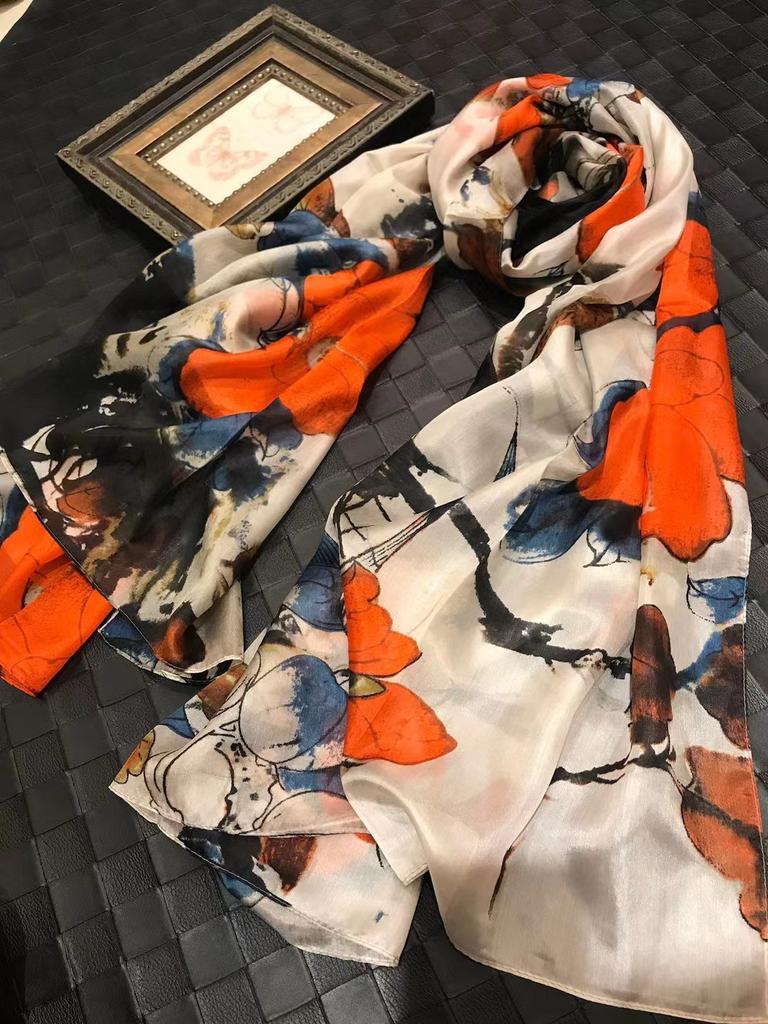 Biały100% Jedwabny Szalik Damskie Szaliki Bufandas Letnie Plażowe Szale Foulard Jesień Zima Markowy Wzór Kwiatowy Długie Szaliki na Szyję Hidżaby