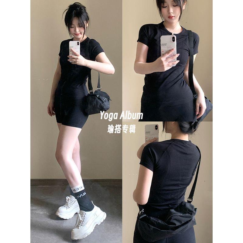 

Quick-Drying Breathable Yoga T-shirt Women Spring/Summer Thin Seamless Stretch Sports Short sleeve Slim fit Slimming Running Suit Fitness -------- Single item-------- S