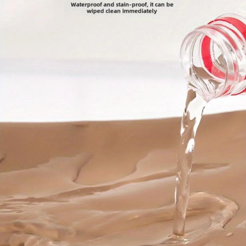 Cute Bear Design Portable Car Back Seat Foot Rest, Adjustable Straps Vehicle Footstool for Business and Travel Comfort