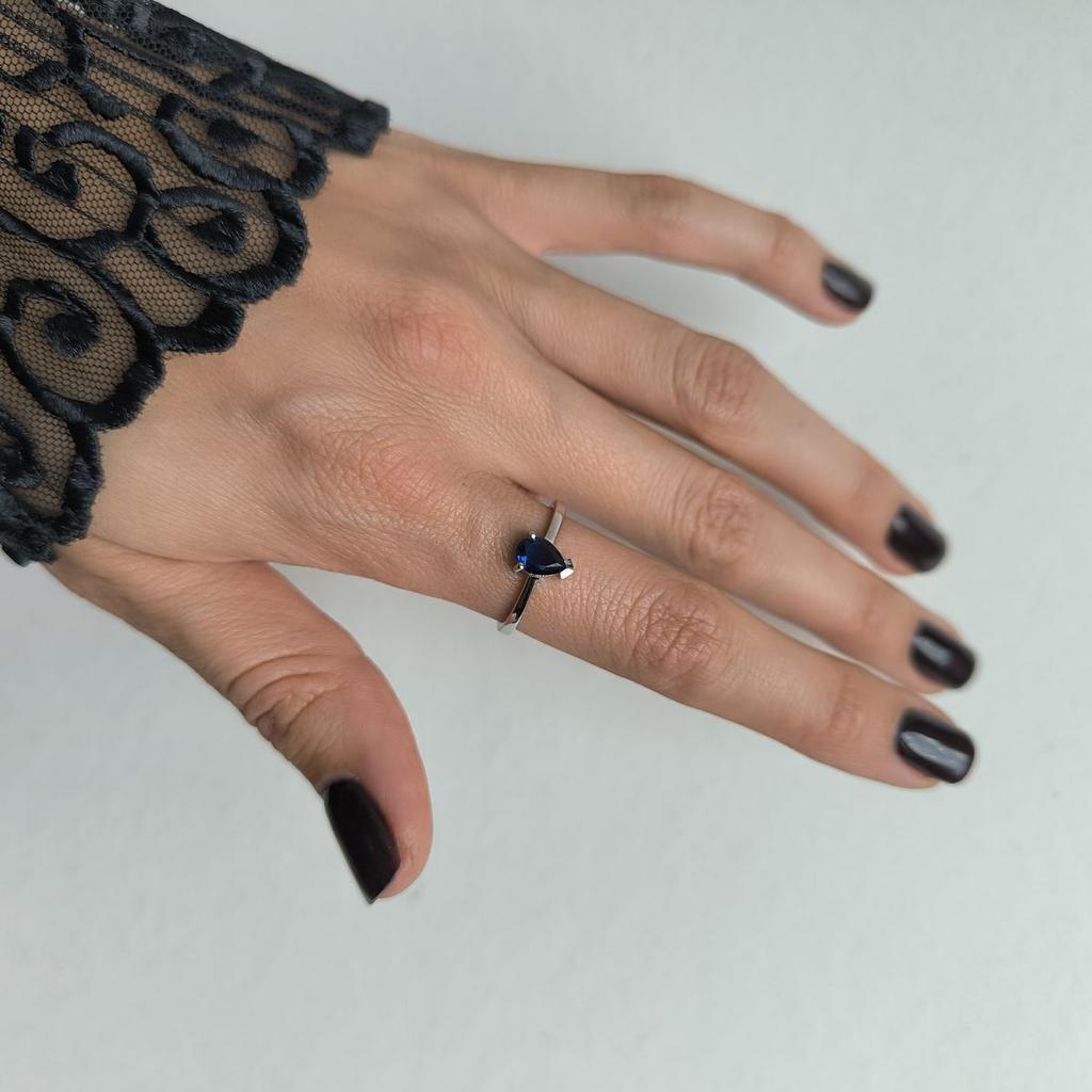 Silberring mit Saphir nano 0,517 ct, Gewicht des Artikels 2,1 g (2195108)