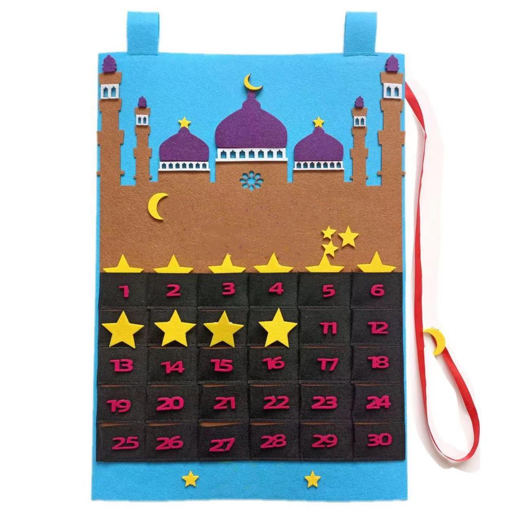 Creative Felt Holiday Countdown Ornament Calendar