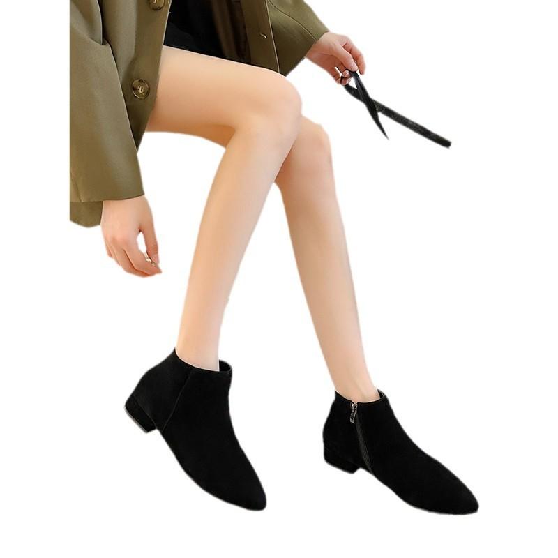 Large size fashion boots women's autumn and winter pointed side zipper  thick heel low heel retro single shoes