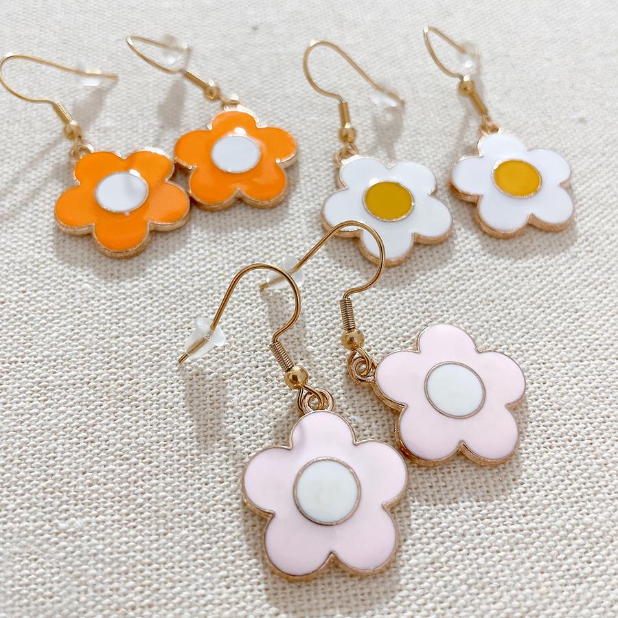 2025 New Fashion Women Christmas Santa Claus Snowman Smiling Face Earrings Women Christmas Party Hanging Dangle Earring Jewelry