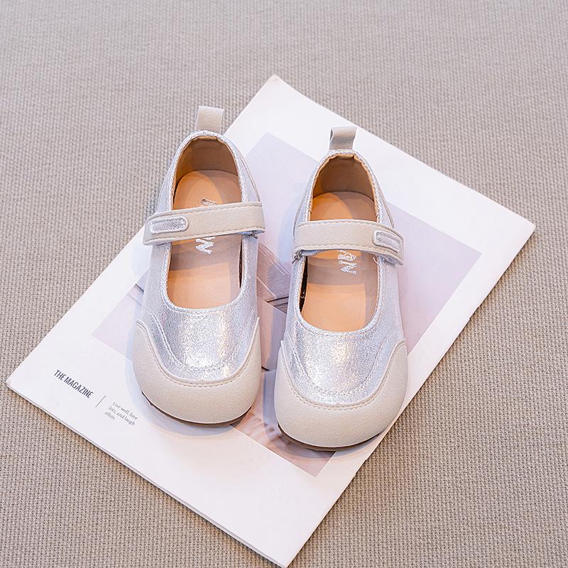 Girls' leather shoes 2025 spring and autumn new soft-soled children's shallow mouth single shoes fashion princess shoes girls Mary Jane shoes tide