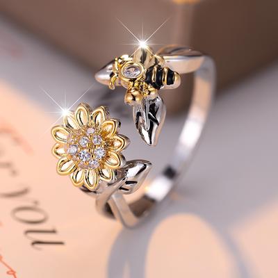 Kleine bijenopeningsring Vintage gouden kleur madeliefjebloem Verlovingsringen voor vrouwen Mode zilveren kleur bruidssieraden
