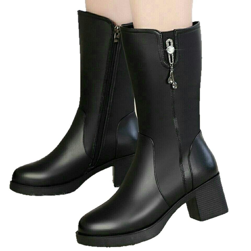 Women's Fur One Leather Waterproof Thick Sole Winter Lightweight Warm Snow Boots Non-slip Wear-resistant Casual Sneakers Martin Cotton Boots