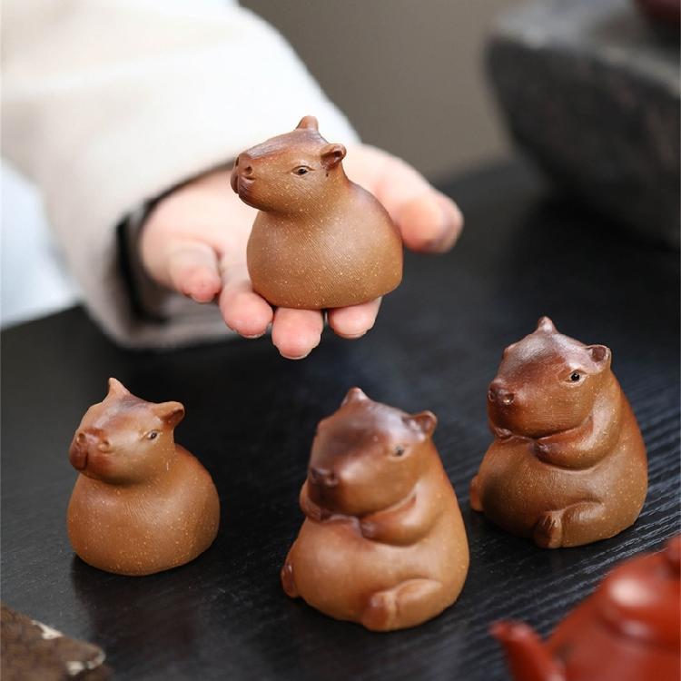 Cute Capybara Ornament Table Figure Distinctive Clay Capybara for Collector