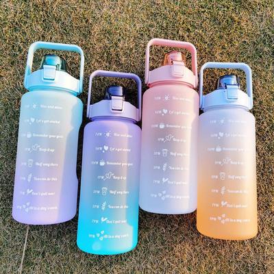 2000ml Taşınabilir Gradyan Buzlu Spor Su Şişesi Zıplayan Pipet ile