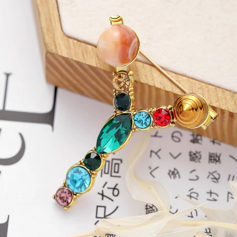 1PC 26 Letters Colorful Jewelry Gifts for Women Alphabet Brooch A-Z Rhinestone Letter Pin