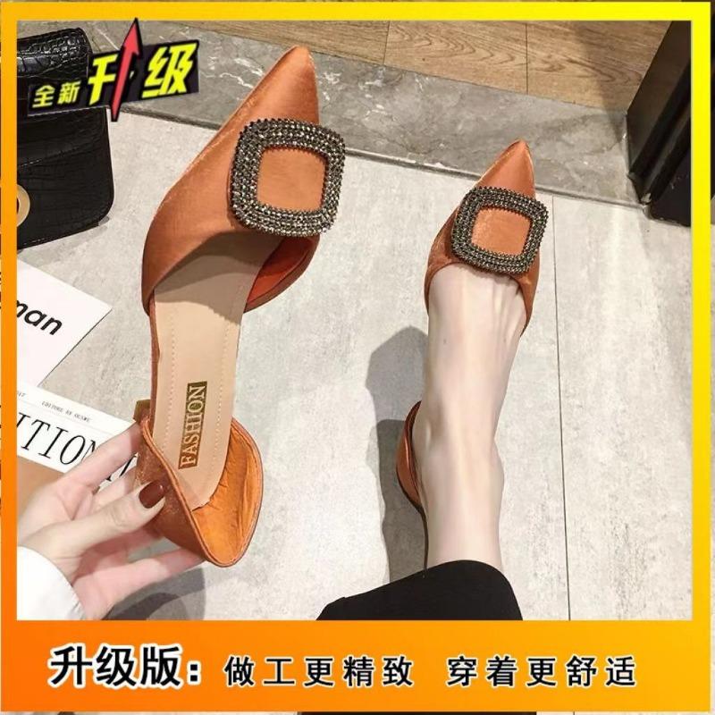 Pointed high heels women's spring and summer new versatile single shoes medium heel shallow mouth thin heel hollow women's shoes