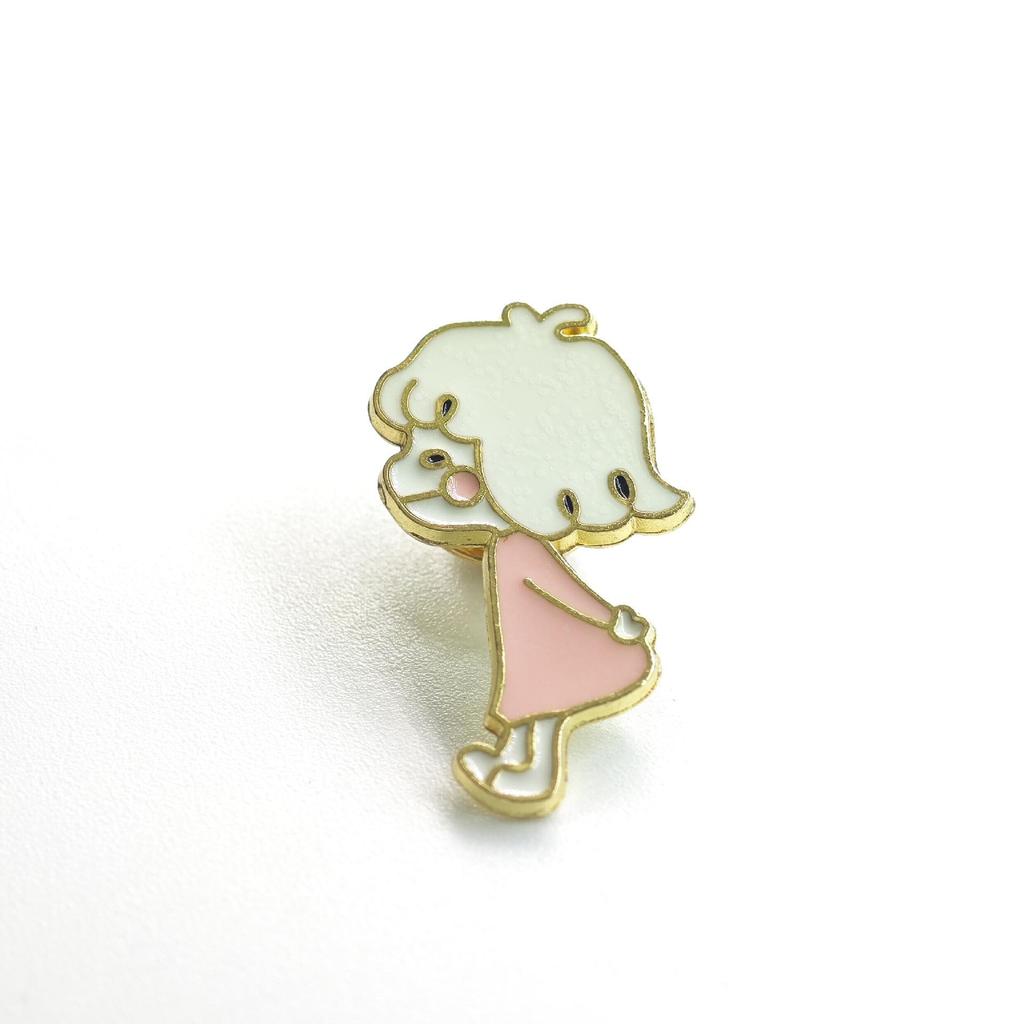 Cute Cartoon Metal Brooch - Trendy Fashion Accessory