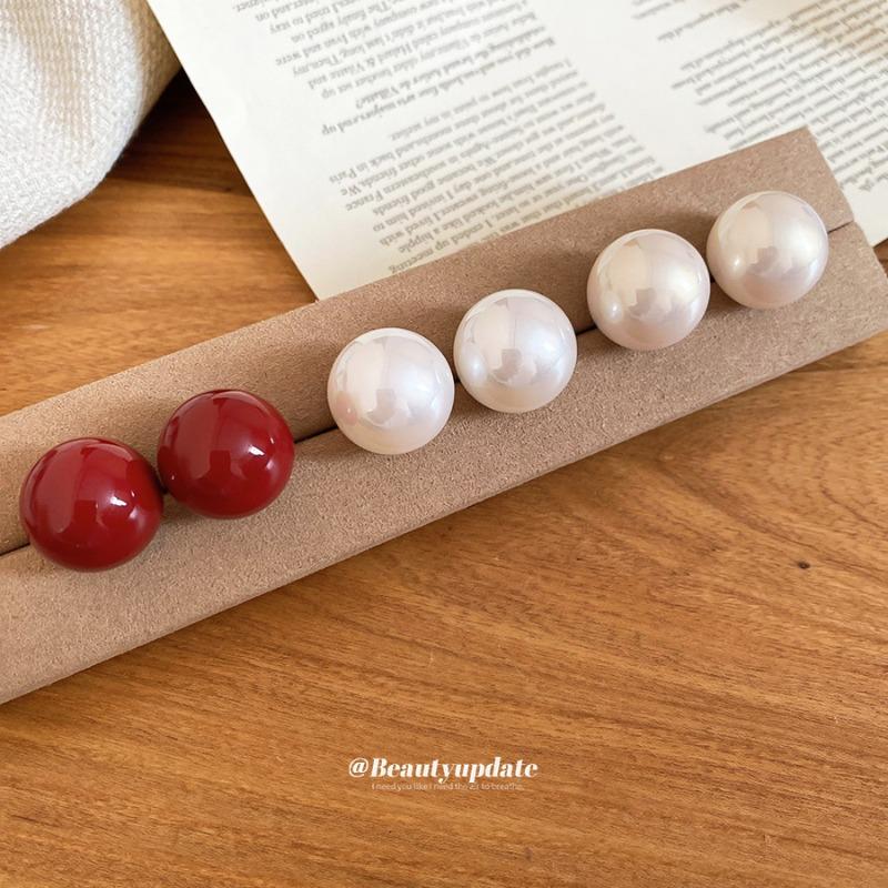 Silver Needle Red Round Pearl Earrings Light Luxury High-end Stud Earrings Fashion Simple Elegant Temperament Versatile Earrings Women