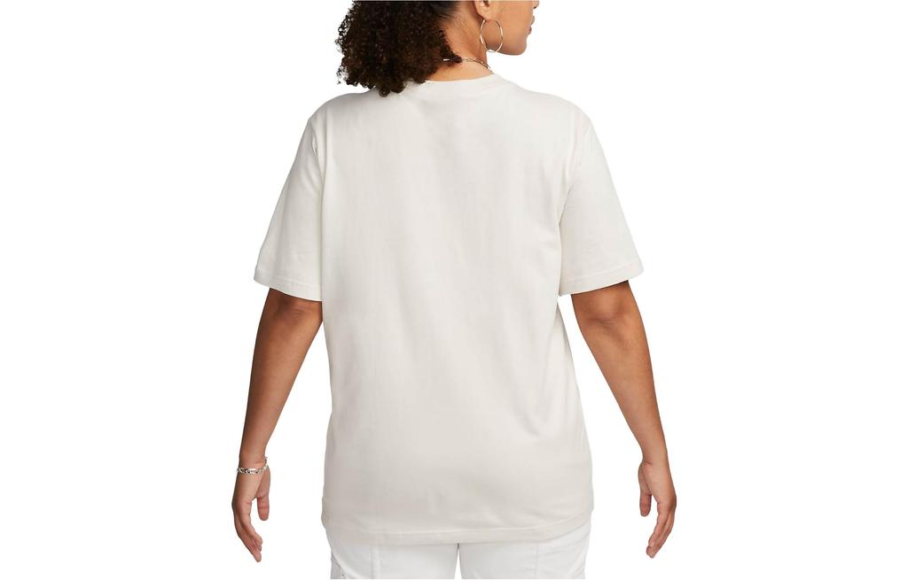 Nike Sportswear Women's Loose Fit T-Shirt White FD4150-104