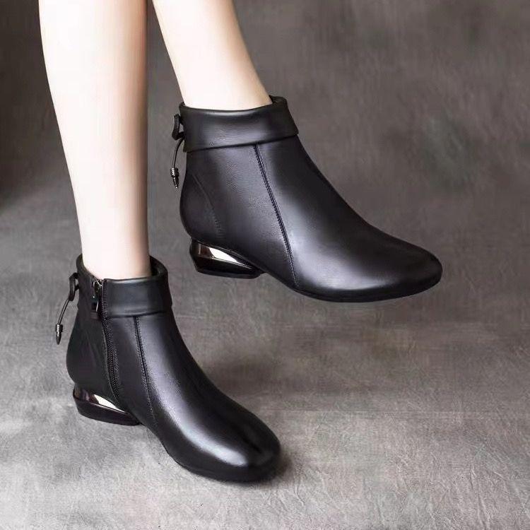 Women's Genuine Leather Ankle Boots - Low Heel, Round Toe, Warm Autumn/Winter Fashion for Moms