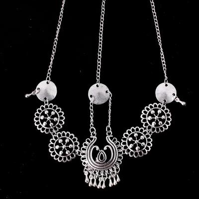 Women Retro Fashion Tribal Forehead Dance Bridal Wedding Hair Accessories Hollow Carved Tassel Jewelry Creative Gifts