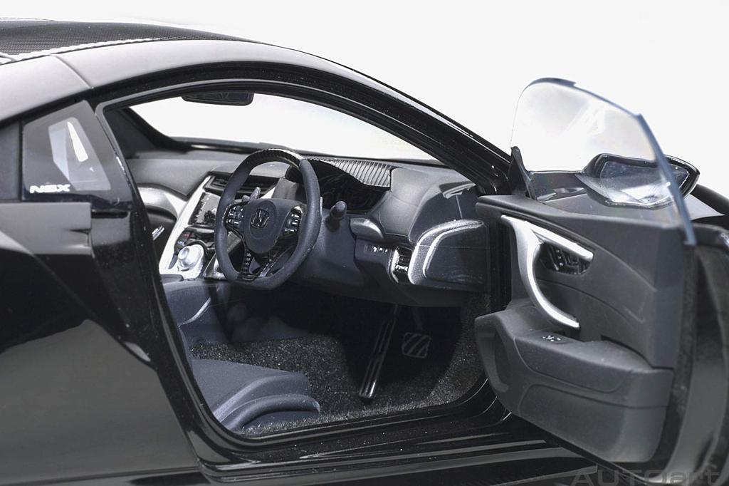 AUTOart Honda NSX 2016 Berlina Black Finished Product 1/18 (NC1)