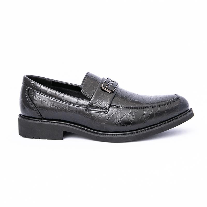 Men Retro Loafers Leather Shoes Formal Business Flats Slip on Shoes Wedding Dress Prom Black Shoes Large Size
