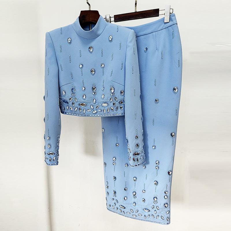 

2025 Мода знаменитостей Бисерный бриллиантовый кроп-топ и длинная юбка XXL