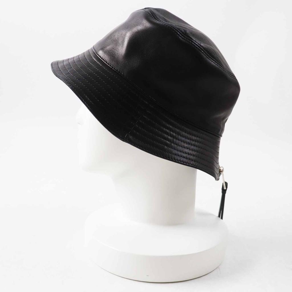 Pristine LOEWE hat Anagram leather patch black Lamb leather Women Used