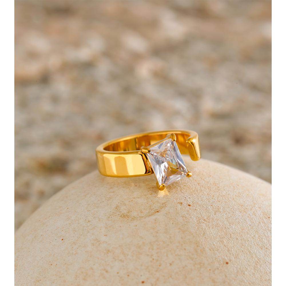 Yhpup Size 7 Glossy Stainless Steel Cubic Zirconia Golden Ring 18K PVD Plated Texture Metal High Quality Finger Jewelry Gift